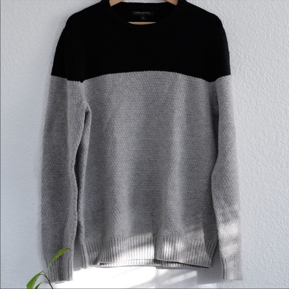 Banana Republic color block sweater